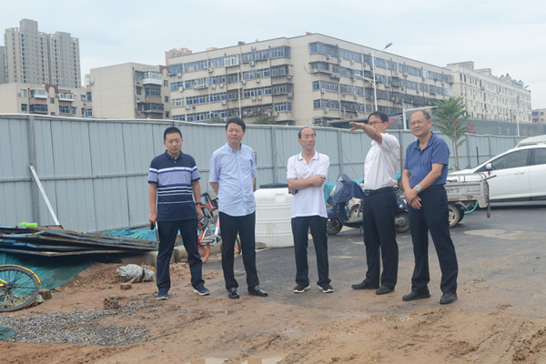 华体会官方端网站登录入口-华体会(中国)
党委书记秦广远调研西站路工程